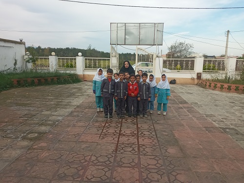 بازدید دانش آموزان از کتابخانه